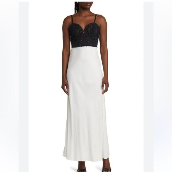 Topshop EYELET BODICE MAXI SLIPDRESS IN BLACK - Picture 1 of 5
